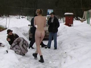 Nude in russia 7 девушки голышом и по снегу porn video on BrownPorn