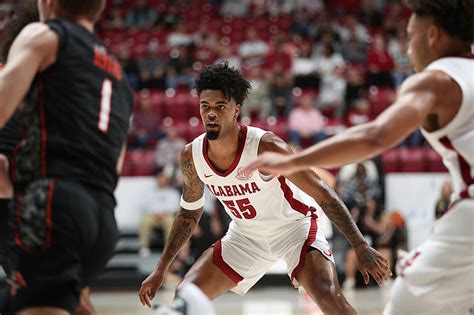 Alabama Basketball Jumps To No 17 In Ap Poll