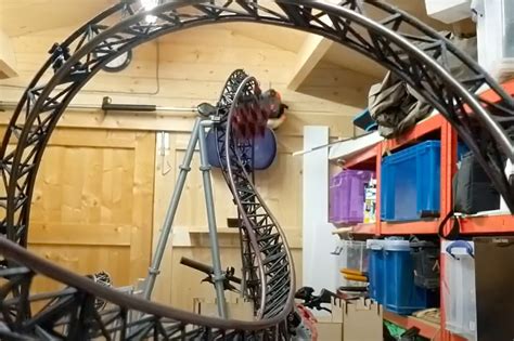 Theme Park Enthusiast Creates Amazing 3d Printed Roller Coaster Called