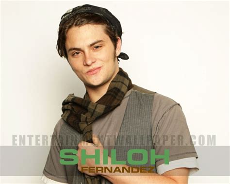 Shiloh Shiloh Fernandez Wallpaper 22244441 Fanpop