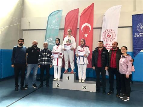 KARATE GENÇLER A B KIZ ERKEK GRUP MÜSABAKALARI Mevlana Anadolu Lisesi