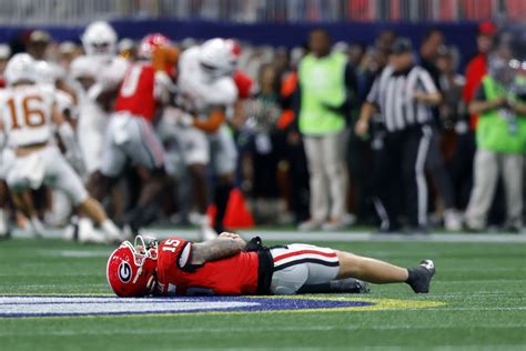 Carson Beck Injury Kirby Smart Shares Initial Update On Georgia Qb