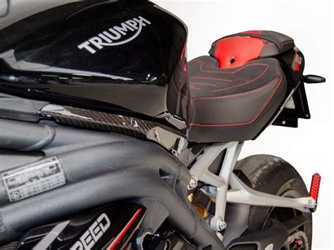 CRB67L FIANCHETTI SERBATOIO CARBONIO LUCIDO DBK TRIUMPH SPEED TRIPLE