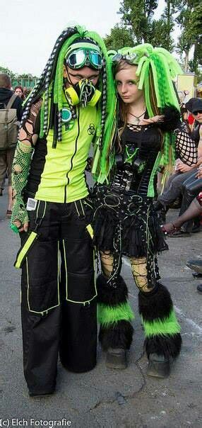 Cybergoths Cybergoth Goth Model Cyberpunk Fashion