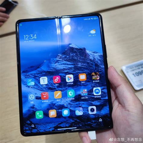 Xiaomi Mi Mix Fold 2 Má Prísť Už Koncom Tohto Roka S Fotoaparátom V