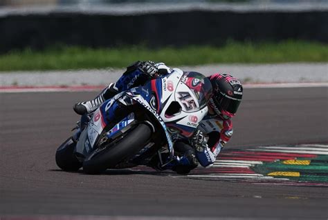 SBK 2024 Sam Lowes il più veloce nella prima giornata di test a