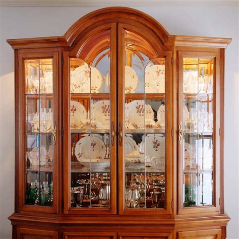 Top 95 Pictures How To Decorate A China Cabinet With Crystal Sharp