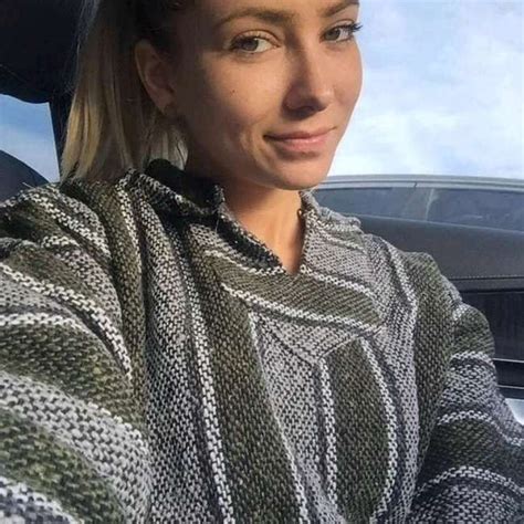 Scammer With Photos Of Harli Lotts