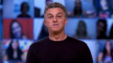 Globo Procura Luciano Huck Para Antecipar Renova O De Contrato Do