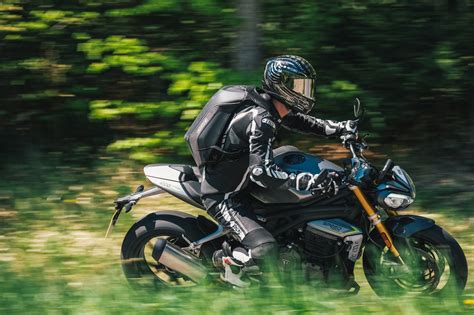 Hyper Naked Bike Vergleich 2021 Triumph Speed Triple 1200 RS