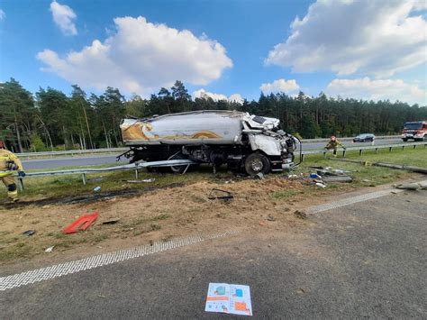 Wypadek cysterny na S7 Droga została odblokowana Radio Olsztyn