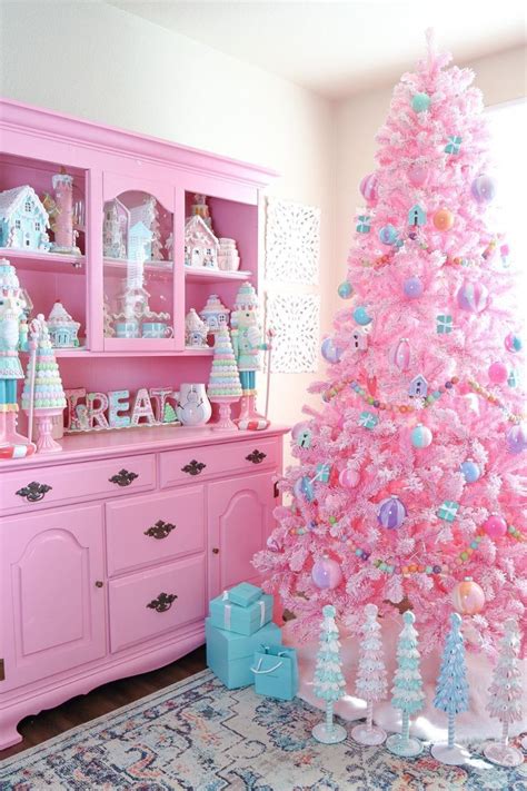 45 Pink Christmas Tree Ideas To Celebrate The Season Pink Christmas