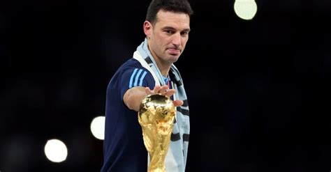 Scaloni Fue Elegido Como Mejor Entrenador Del Mundo Por La Iffhs