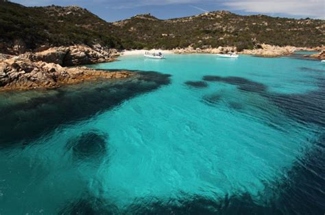 Excursion en bateau à moteur dans l archipel de La Maddalena au départ