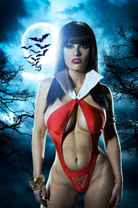 Pin On Beautiful Vampirella Cosplay