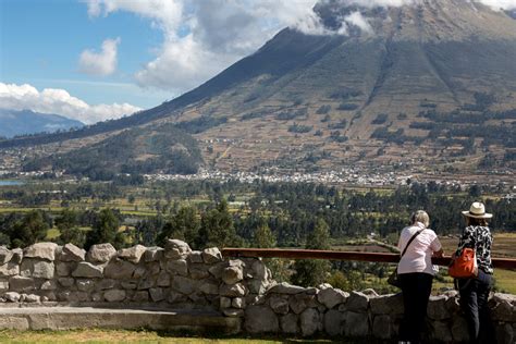 Otavalo Indigenous Market Flowers Lakes Folklore Quito City Tour