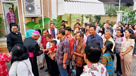 Peletakan Batu Pertama Renovasi Gereja Katolik Kristus Raja Serang