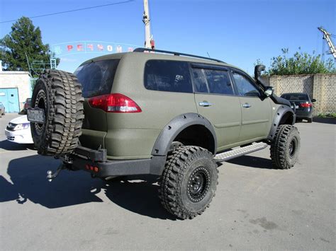 Mitsubishi Pajero Sport New с колёсными редукторами от тюнинг ...