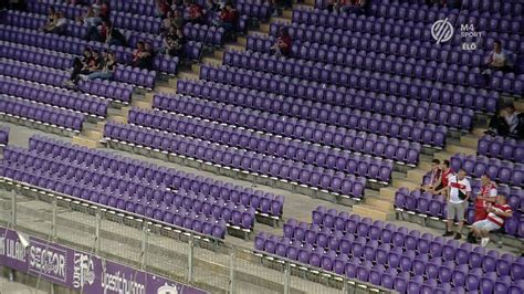 Újpest DVTK A 4 0 s első félidő után kivonultak a stadionból a