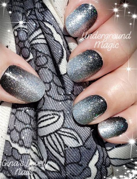 These Gorgeous Black And Silver Ombré Nails Are From Color Street This