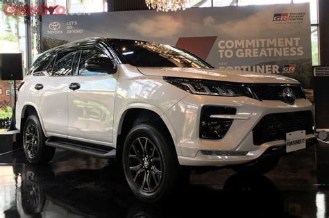 Ingin Kredit Fortuner Baru Segini Angka Tdp Dan Cicilan Per Bulannya