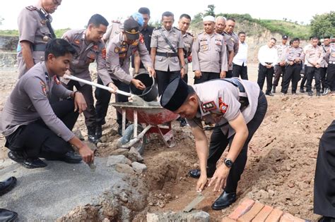 Polres Soppeng Peletakan Batu Pertama Pembangunan Tempat Wudhu Dan