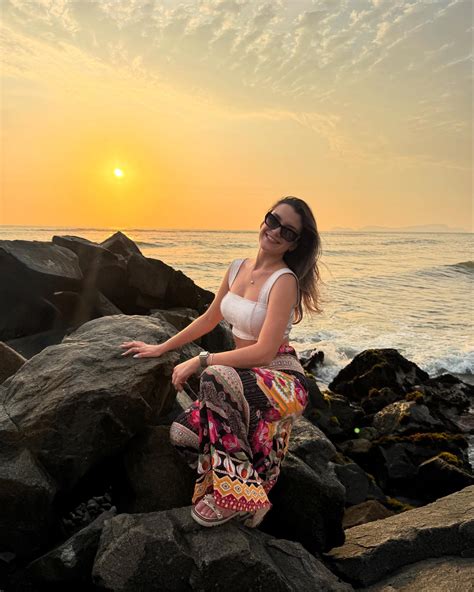 Larissa Pimenta (@larissapimentatv) • Instagram photos and videos