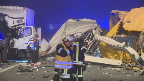 Bremen A1 nach Unfall zwischen Hamburg und Osnabrück wieder freigegeben