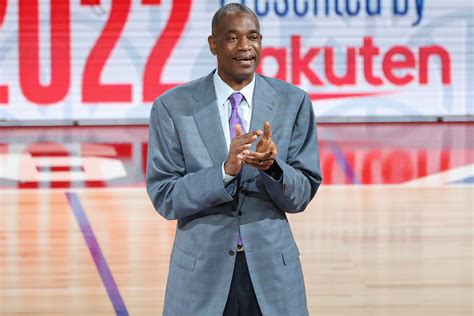 Dikembe Mutombo undergoing treatment for brain tumor