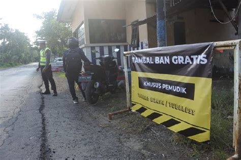 Tambal Ban Gratis Disiapkan Di Jalur Pantura Selama Arus Mudik