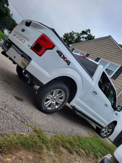 View Build 2 Inch Lifted 2018 Ford F 150 4wd Rough Country