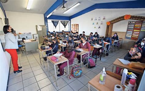 Preparan Maestros Regreso A Clases Sin Libros De Texto