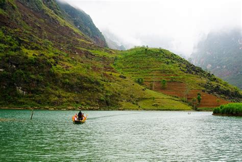 Nho Que River in Ha Giang - Boat Tour & Viewpoints