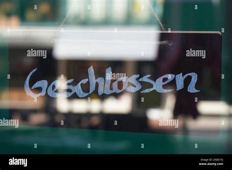 Sign Geschlossen Meaning Closed In German Business Shutdown Stock