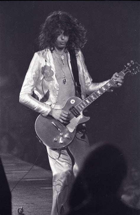 On Lead Guitar .... Mr. Jimmy Page : r/ledzeppelin