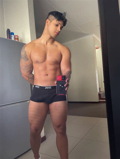 THE XXL MEN ONLYFANS BIG COCK GUYS On Twitter RT Akil Gym I