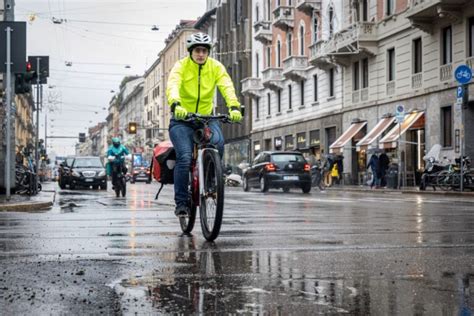 Corso Buenos Aires Avvio Dei Lavori Per La Pista Ciclabile Protetta