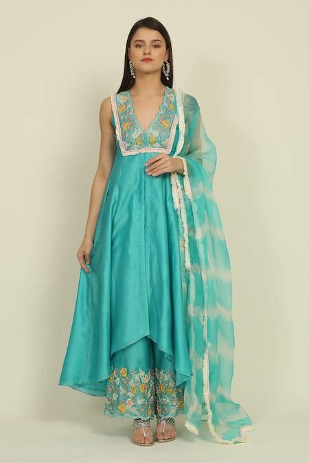 Buy Blue Chanderi Embroidery Dori Scallop V Neck Yoke Kurta Palazzo Set