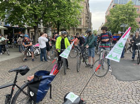 Fuß und Radentscheid Karlsruhe Bessere und sichere Geh und Radwege