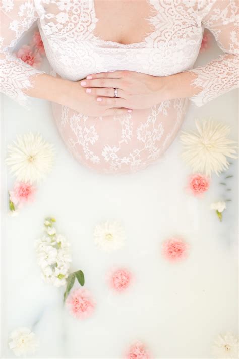 Maternity Milk Bath Shoot Towson Md Anna Grace Photography