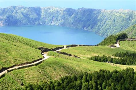 Sete Cidades Azory 4x4 Day Tour Z Ponta Delgada GetYourGuide