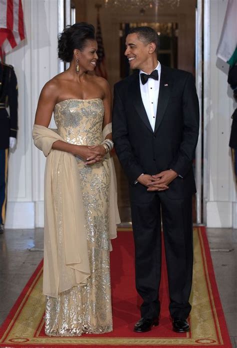 Michelle Obamas Best Outfits 47 First Lady Fashion Moments From The Obama Presidency