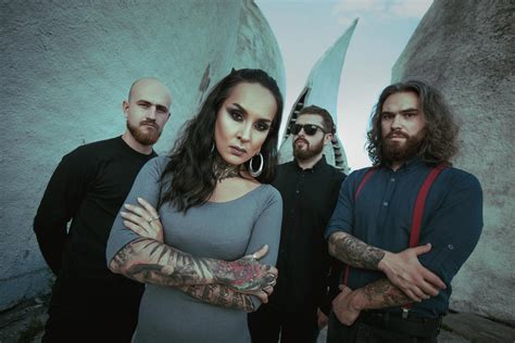 Interview Jinjer The Razor S Edge Roman Of Jinjer