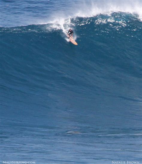 Big Wave Surfing - Big Wave Surfing Video - Maui Surfing