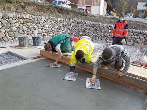 Mtc Ma Onne En Terre Crue Le Gabion Centre De Formation