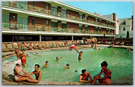 Vtg Atlantic City New Jersey NJ Colton Manor Hotel Motel Pool View