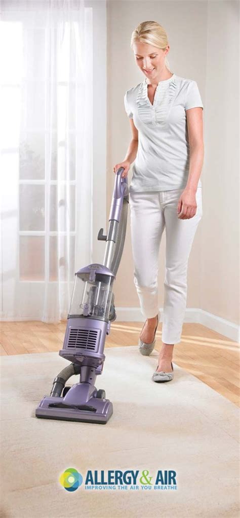 Bagged Vs Bagless Vacuum Cleaners The Pros Cons Bagless Vacuum