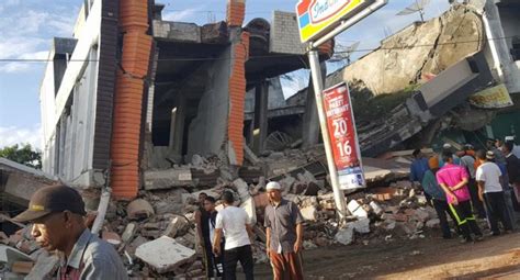 Terremoto 7 5 en Papúa Nueva Guinea deja al menos 31 muertos y 300