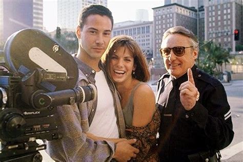 Pin By Anastasia Litwinov On I Like Sandra Bullock Keanu Reeves