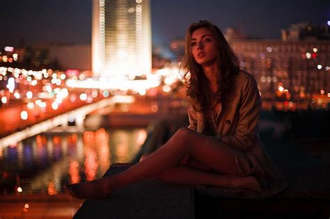 Cool Lite Night Shot Rooftop Photoshoot Night Portrait City Woman